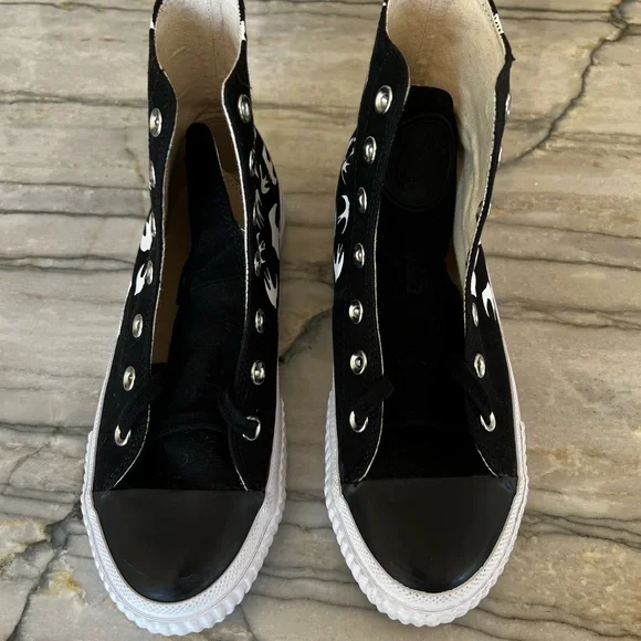 McQueen Hi Top Sneakers Black White Sparrows Brand New - Picture 5 of 11